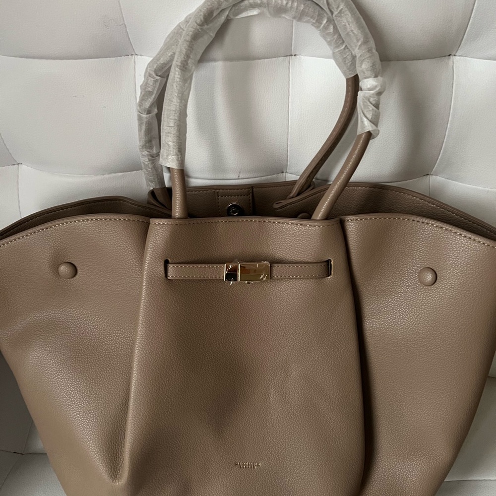 Demellier London modèle New York Elegant Tan Leather Tote Bag